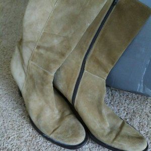BANANA REPUBLIC Suede Mid-Calf Boots